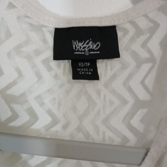 Mossimo Tank Top Ivory Sheer Women’s Size XS Cream Geometric Pattern Blouse - Picture 9 of 10